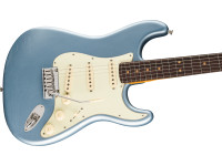 Fender American Ultra Luxe Vintage '60s Stratocaster RW Ice Blue Metallic Fender American Ultra Luxe Vintage '60s Stratocaster RW Ice Blue Metallic